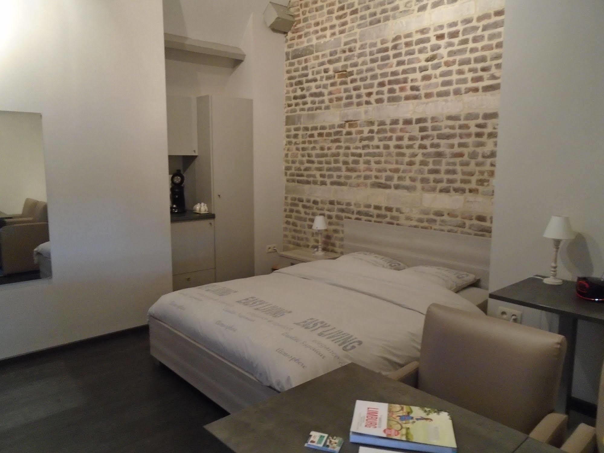 B&B De Oude Winning Riemst Esterno foto